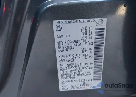 2014 Nissan Pathfinder Sl z USA, uszkodzony, nr VIN 5N1AR2MM2EC623771